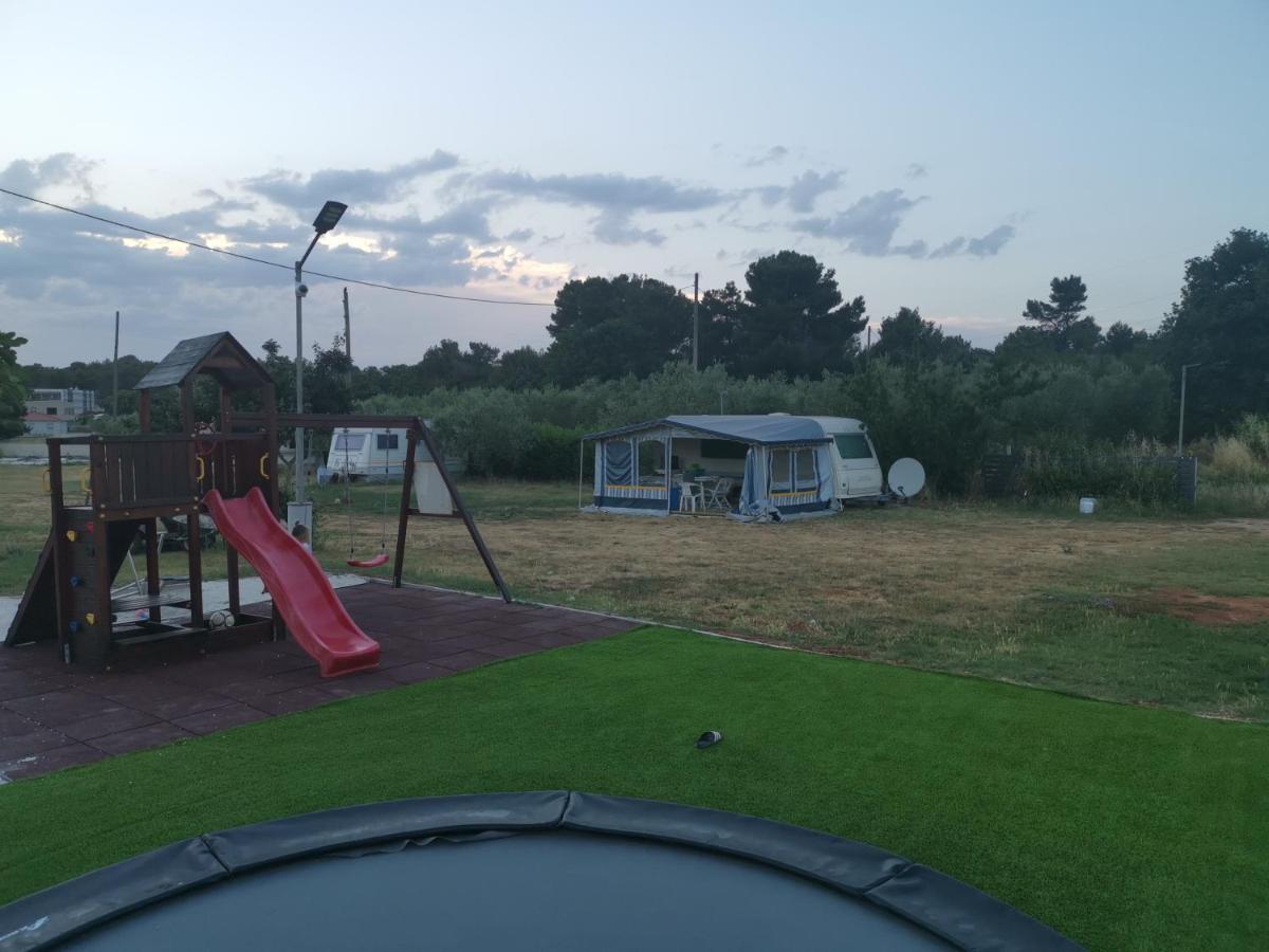 Camper park Volme Hotel Banjole Eksteriør billede